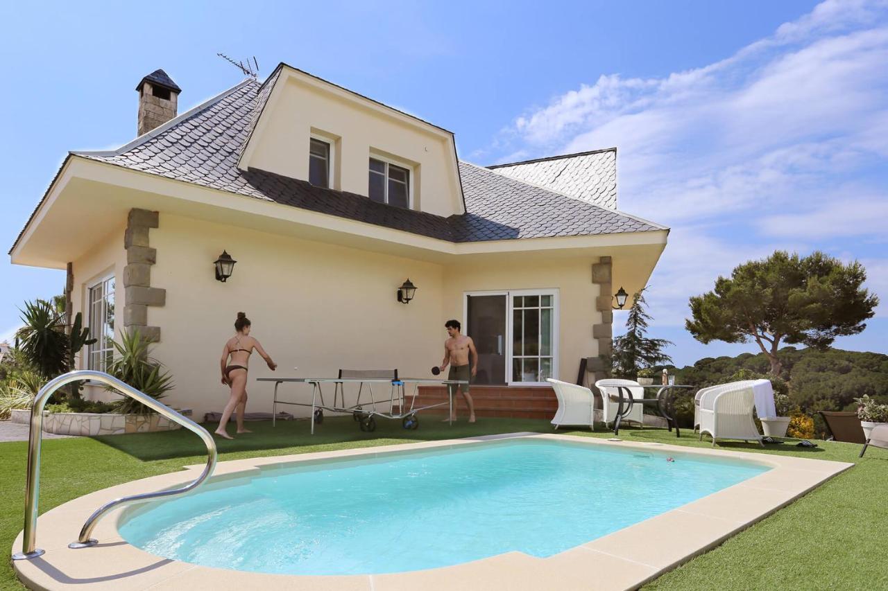 Homestay Villa Estrella - Costa Brava Calella Luaran gambar