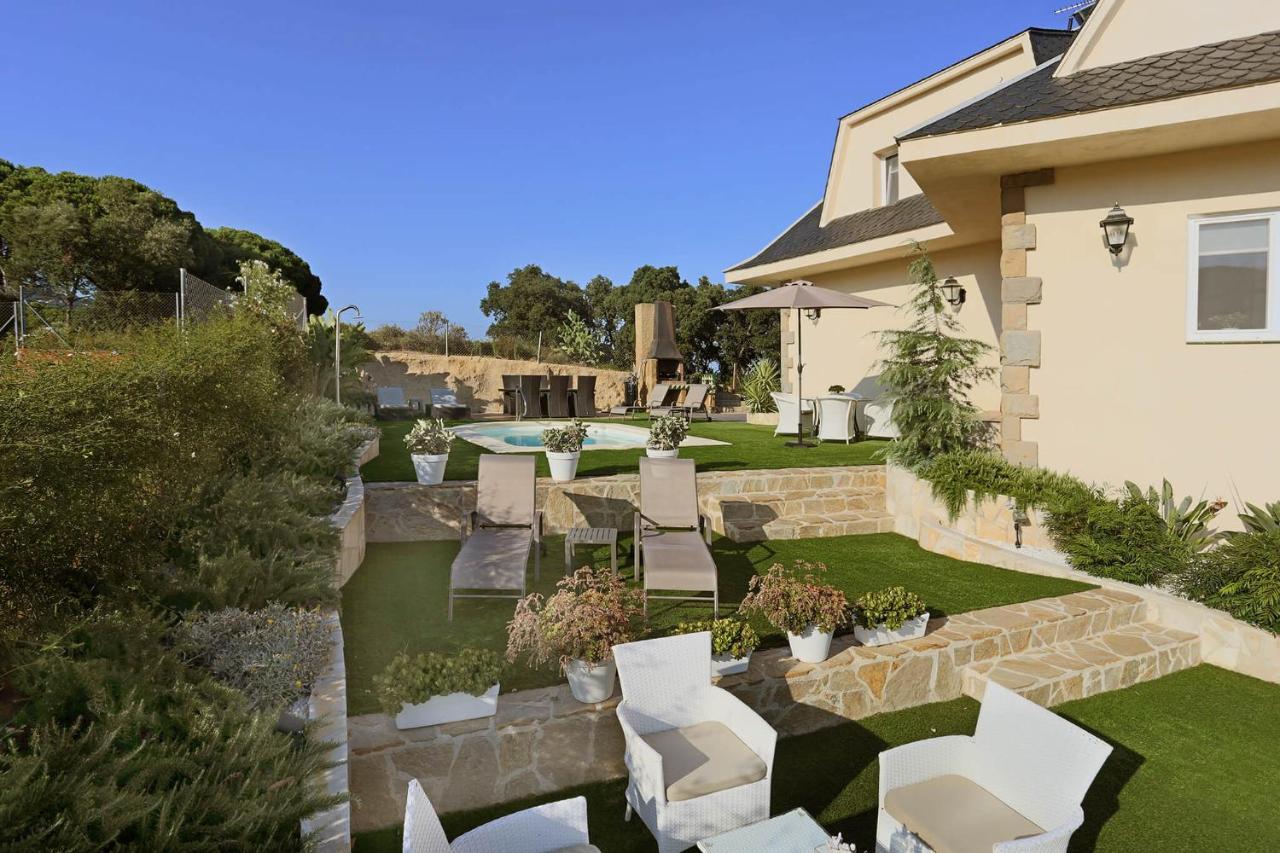 Homestay Villa Estrella - Costa Brava Calella Luaran gambar